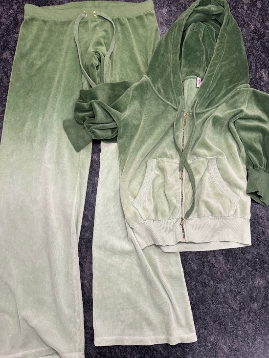 Juicy Couture Pants - Juicy Couture Tracksuit Sweatsuit - Matching Top and Bottom - Women size L